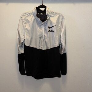 Nike Men's Two-Tone Windbreaker